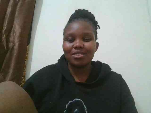 Shepretty webcam