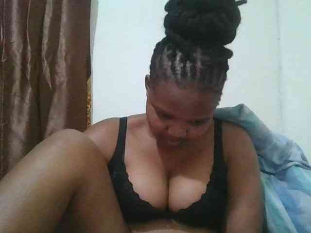 Shepretty webcam