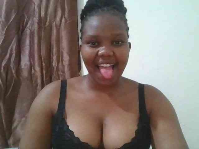Shepretty webcam