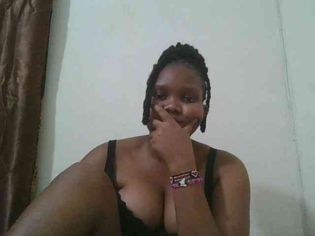 Shepretty webcam