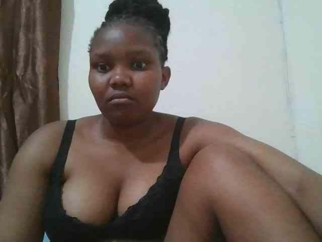 Shepretty webcam