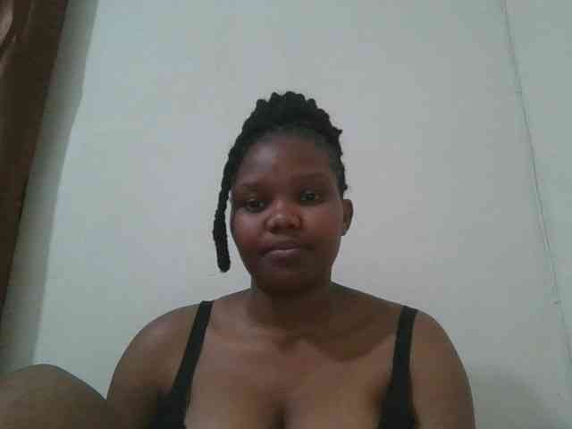 Shepretty webcam