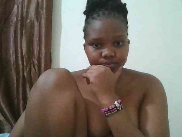 Shepretty webcam