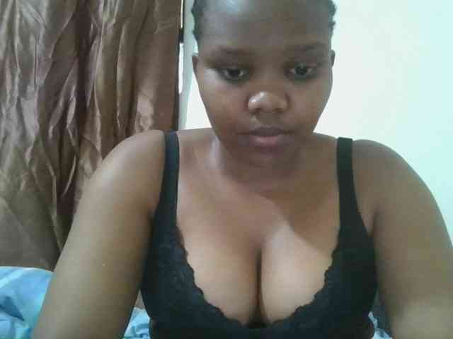 Shepretty webcam