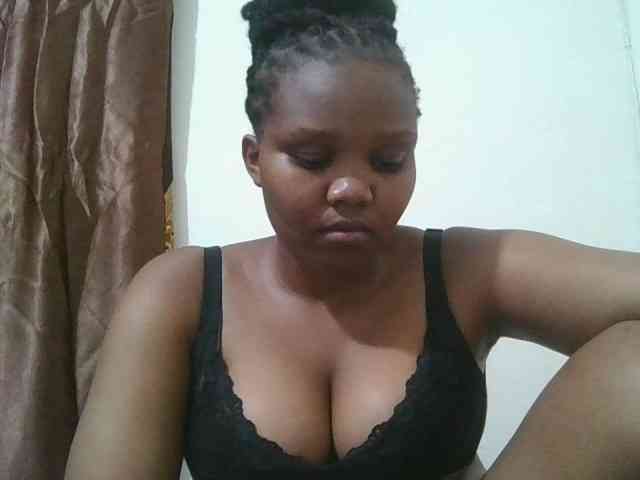 Shepretty webcam