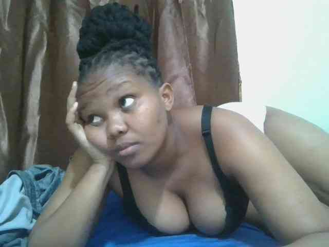 Shepretty webcam