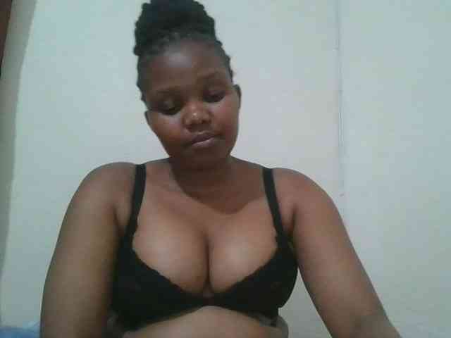 Shepretty webcam