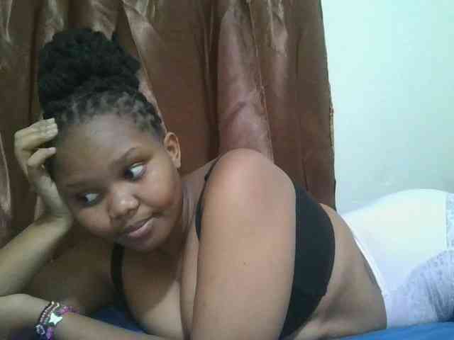 Shepretty webcam