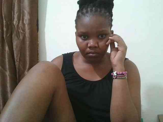 Shepretty webcam