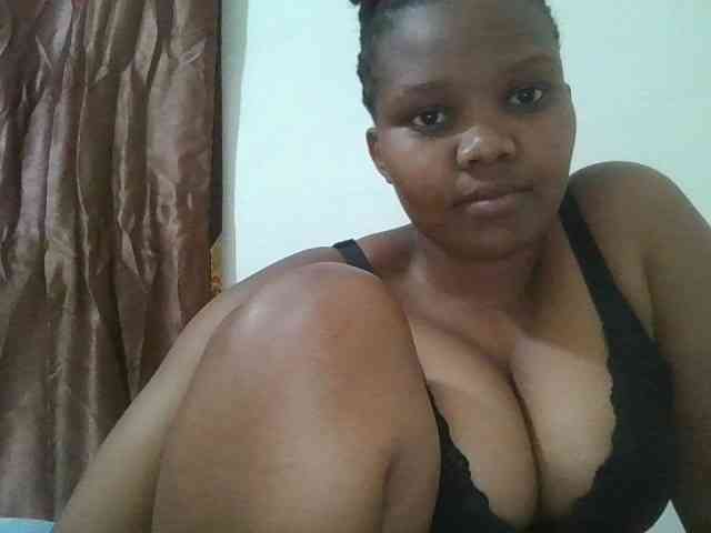 Shepretty webcam
