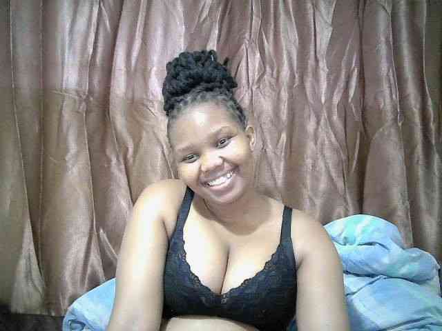 Shepretty webcam