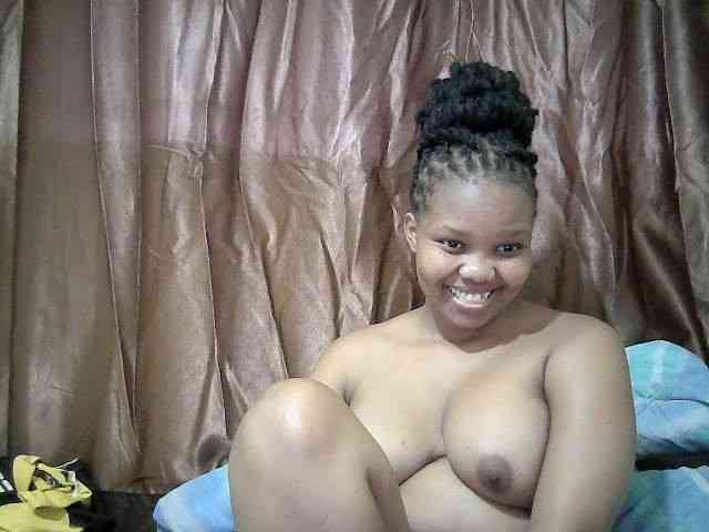 Shepretty webcam