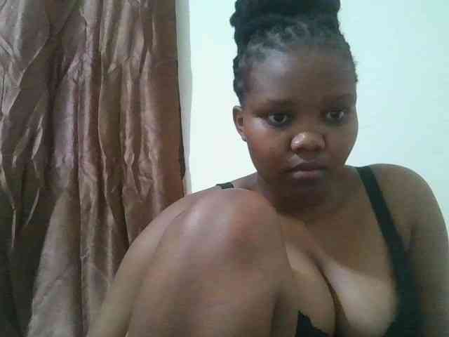 Shepretty webcam