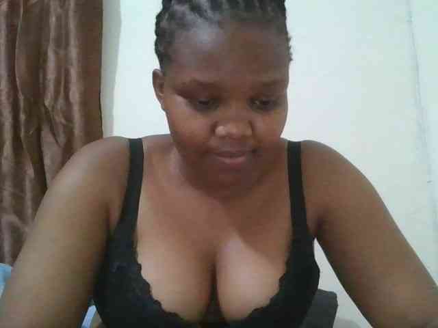 Shepretty webcam