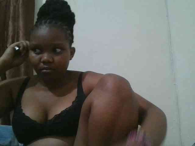 Shepretty webcam
