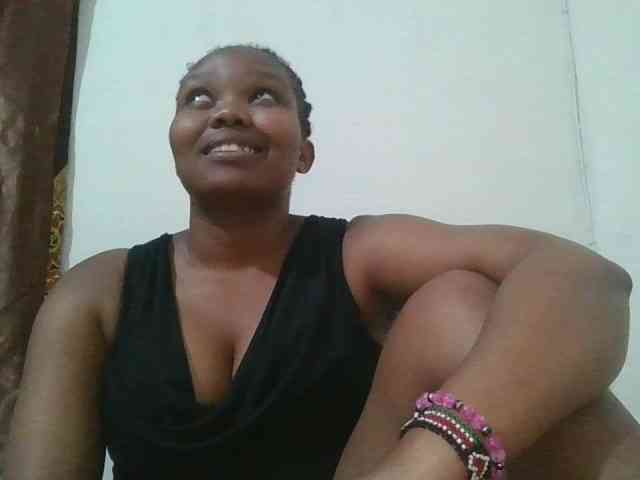 Shepretty webcam