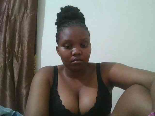 Shepretty webcam