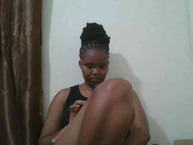 Shepretty webcam