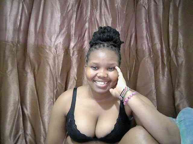 Shepretty webcam