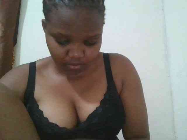 Shepretty webcam
