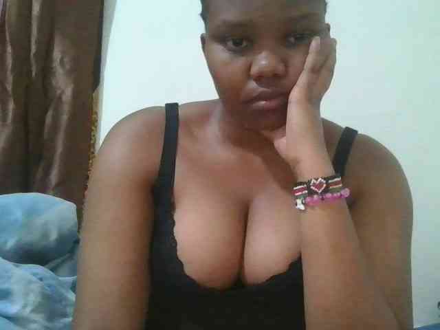 Shepretty webcam