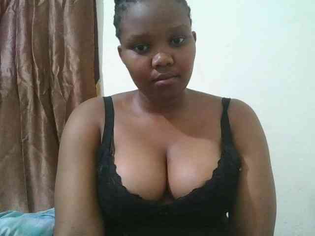 Shepretty webcam