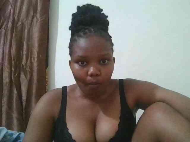 Shepretty webcam