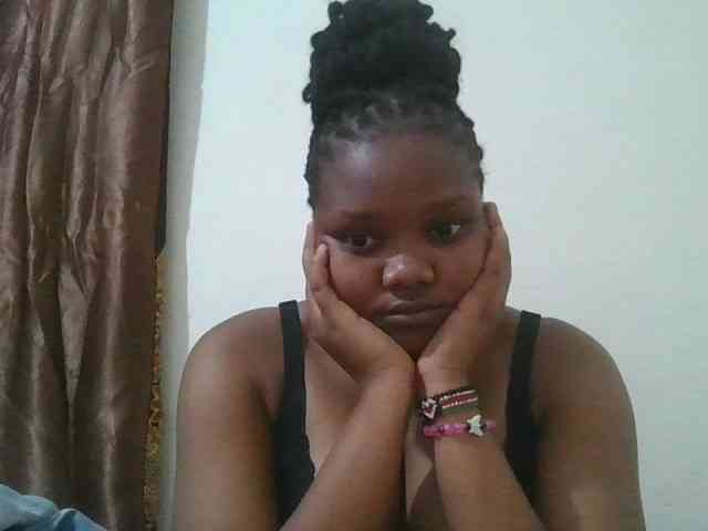Shepretty webcam