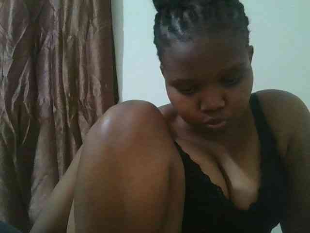 Shepretty webcam