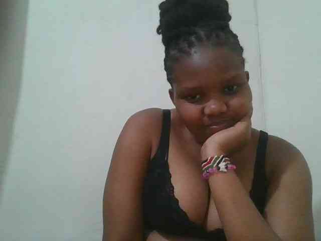 Shepretty webcam