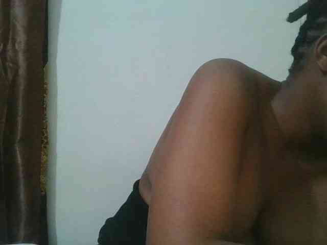 Shepretty webcam