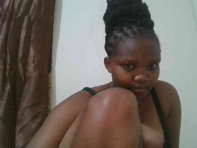 Shepretty webcam