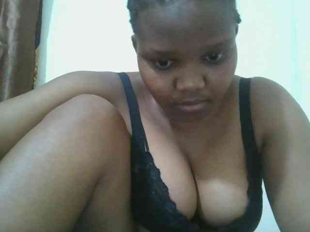 Shepretty webcam
