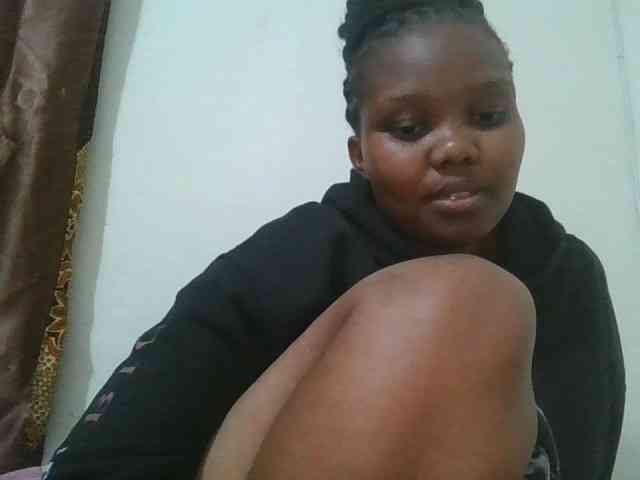Shepretty webcam