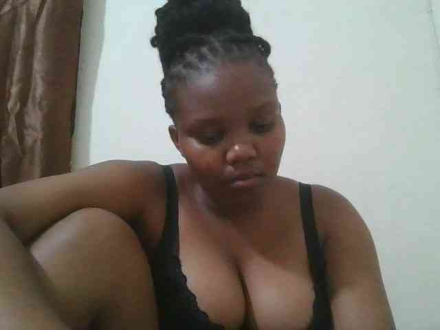 Shepretty webcam