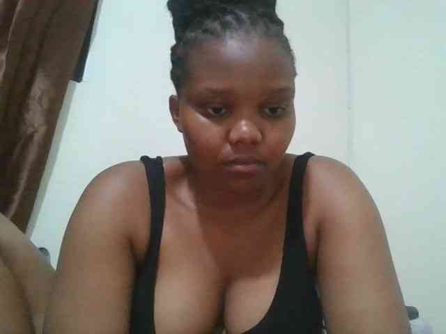 Shepretty webcam