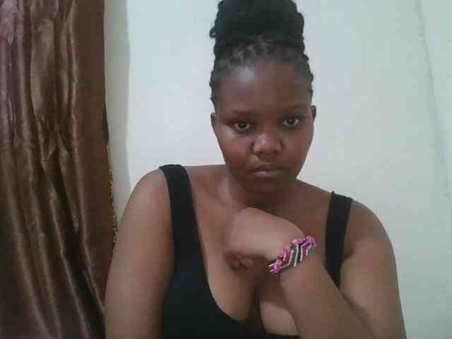 Shepretty webcam