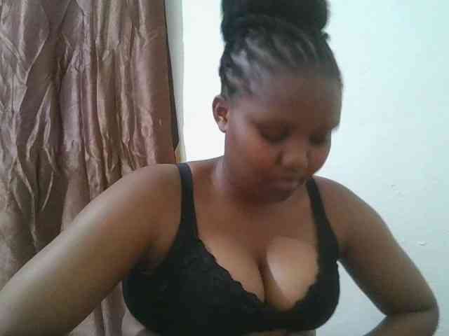 Shepretty webcam