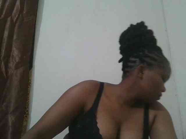 Shepretty webcam