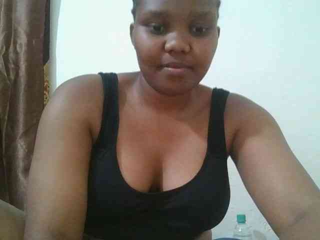 Shepretty webcam