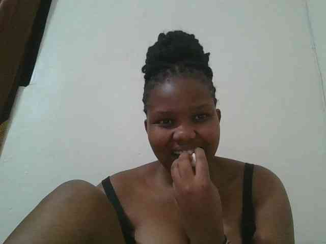 Shepretty webcam