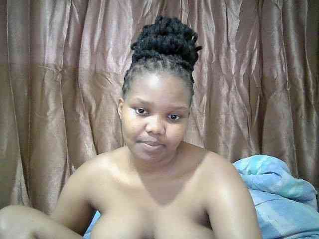 Shepretty webcam
