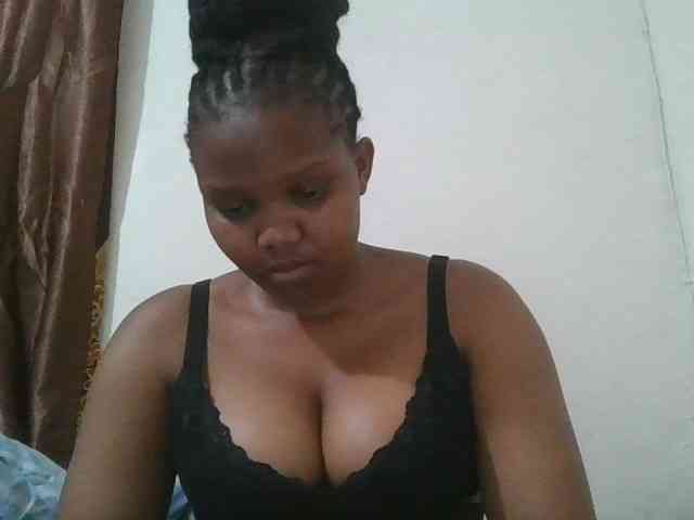 Shepretty webcam