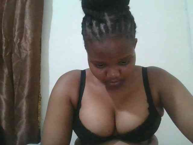 Shepretty webcam