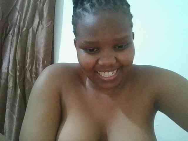 Shepretty webcam