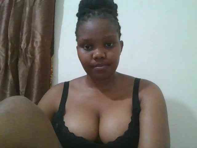 Shepretty webcam