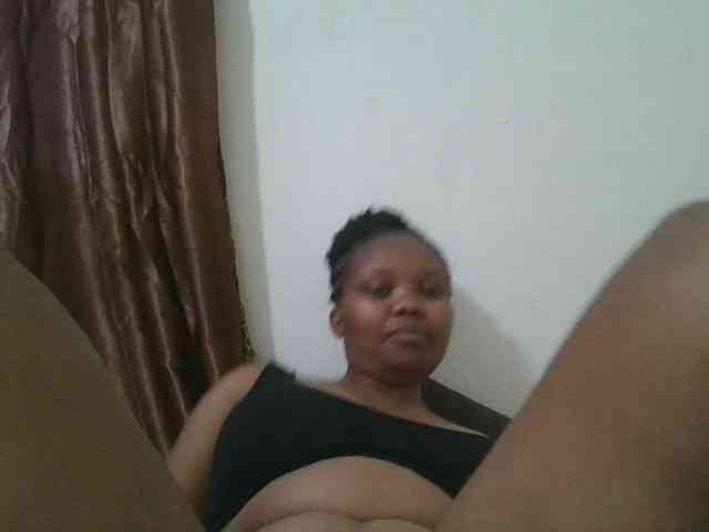 Shepretty webcam