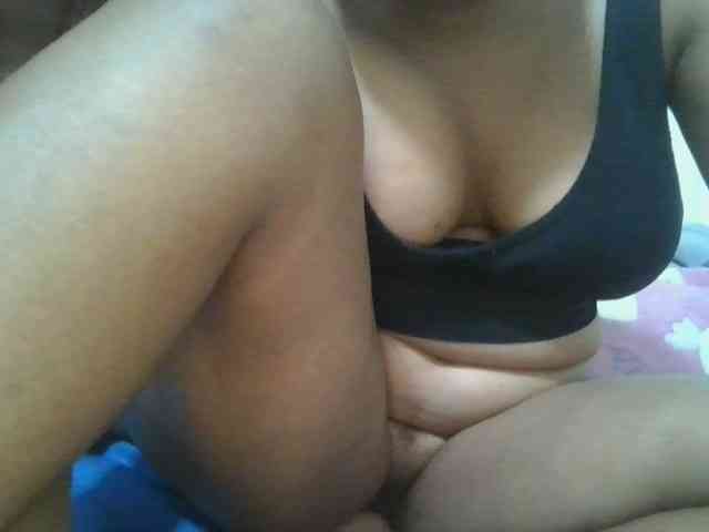 Shepretty webcam