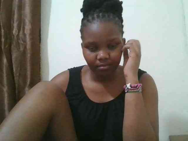 Shepretty webcam