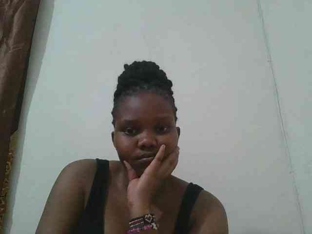 Shepretty webcam